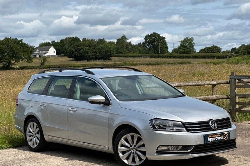 Silver Used 2013 VW Passat Highline Estate | £5,950 (Good price) - Image 1/1