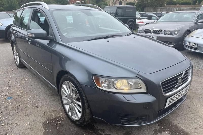 Grey Used 2008 Volvo V50 SE Lux Estate | £1,999 (Fair price) - Image 1/1