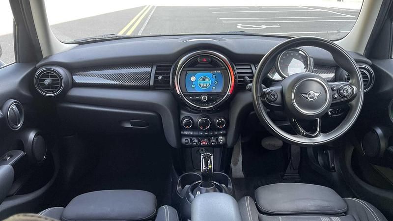 Used Mini Cooper S Classic 189 HP (139 kW) 2020 Black Hatchback