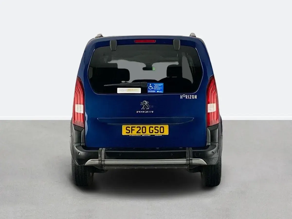Used Peugeot Expert Allure 100 HP (73 kW) 2020 Blue Van