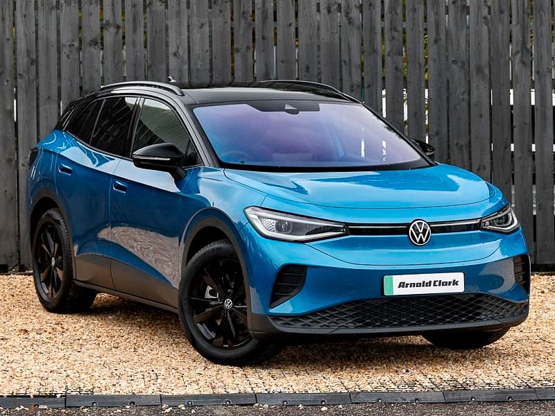 Blue New 2025 VW ID.4 Black Edition SUV | £41,795 (Expensive) - Image 1/4