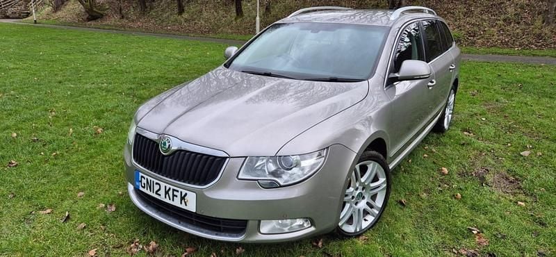 Used Skoda Superb Elegance 170 HP (125 kW) 2012 Beige Estate