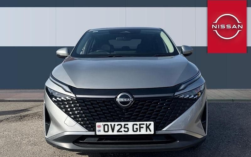 Used Nissan Qashqai Acenta Premium 190 HP (139 kW) 2025 Silver SUV