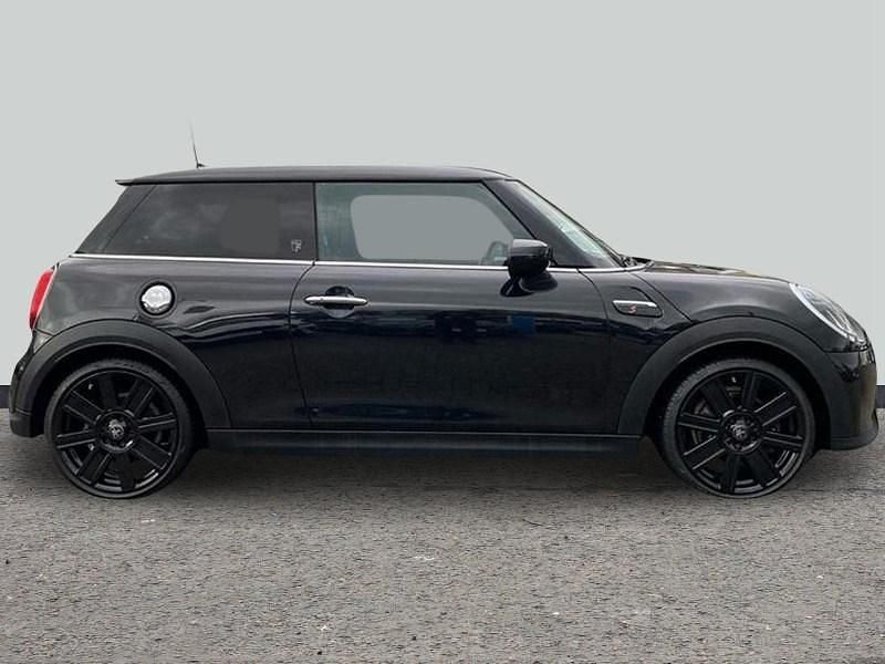 Used Mini Cooper S Exclusive 176 HP (129 kW) 2023 Black Hatchback