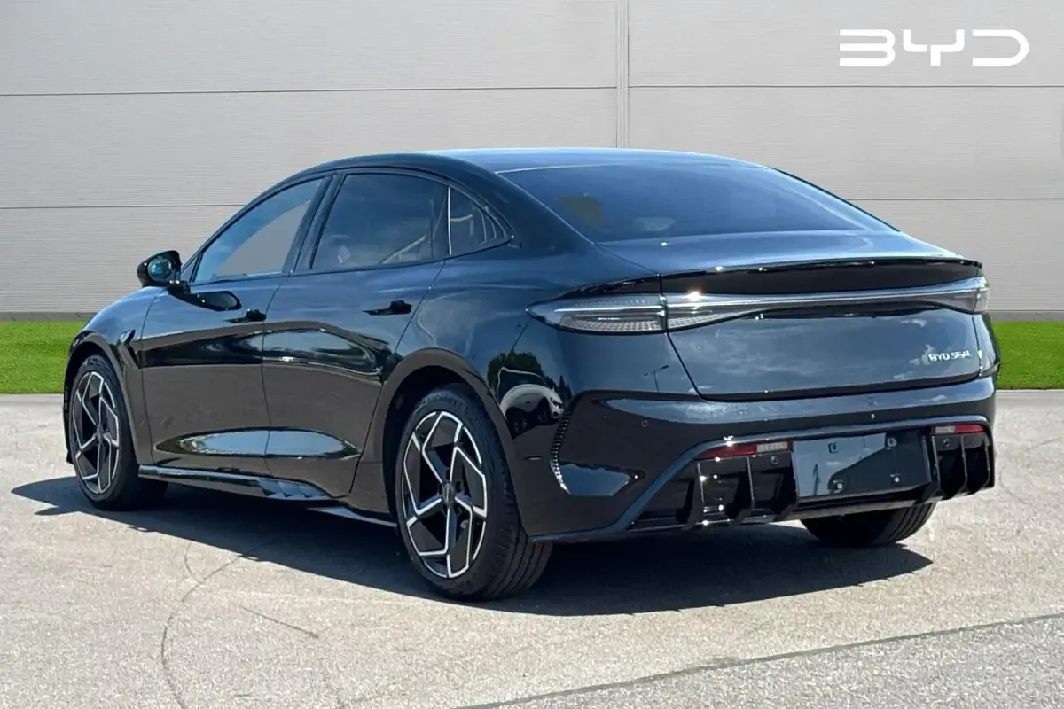 New BYD Seal Design 230 kW (313 HP) 2025 Black Sedan