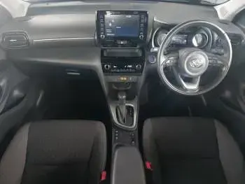 Used Toyota Yaris Hybrid 116 HP (85 kW) 2024 Black Estate