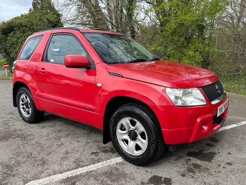 Used Suzuki Grand Vitara 107 HP (78 kW) 2007 Red SUV