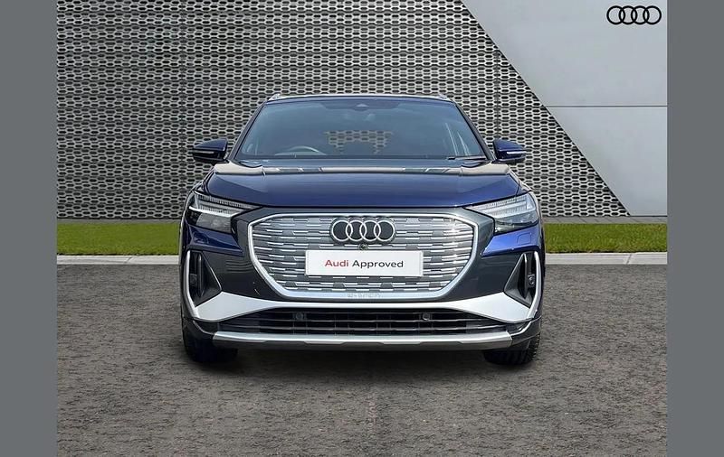 Usado Audi Q4 e-tron S-Line 206 kW (281 HP) 2024 Azul SUV