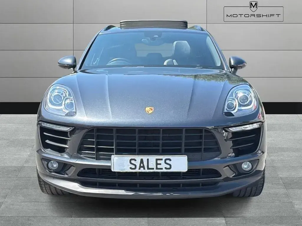 Used Porsche Macan 252 HP (185 kW) 2018 Grey SUV