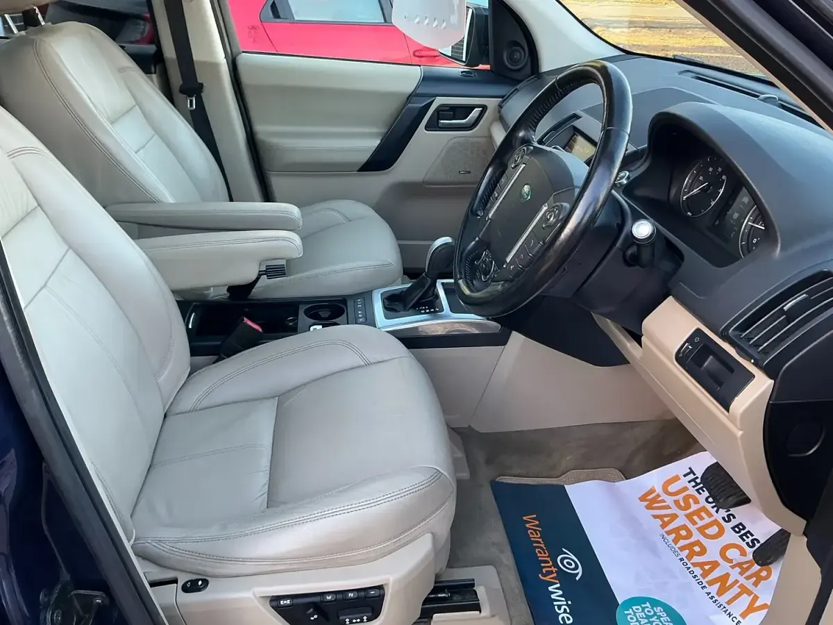 Used Land Rover Freelander 2 HSE 187 HP (137 kW) 2013 Blue SUV