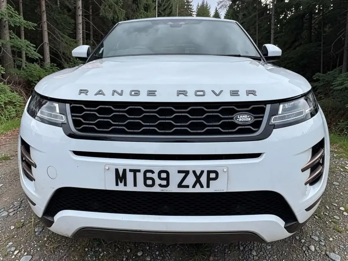 Used Land Rover Range Rover evoque R-Dynamic 2019 White SUV