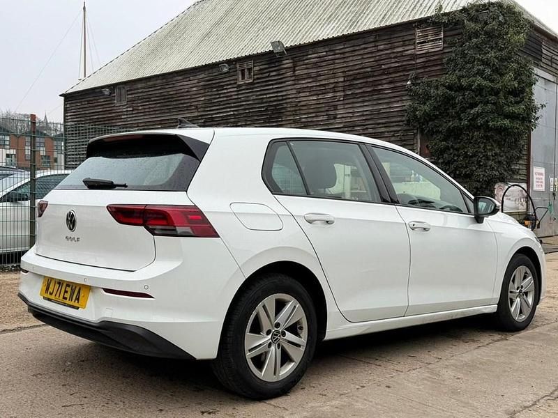 Used VW Golf VII S 150 HP (110 kW) 2021 White Hatchback