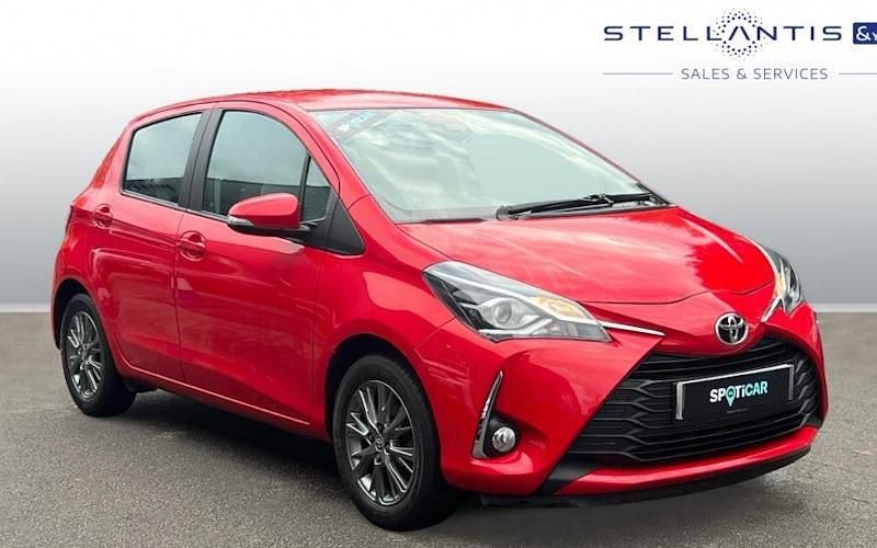 Used 2018 Toyota Yaris Hatchback | £10,528 (Fair price) - Image 1/4