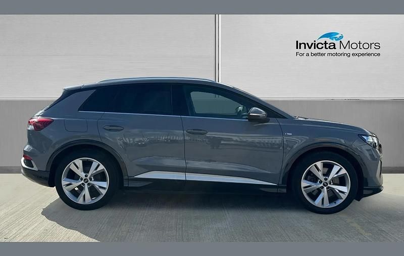 Used Audi Q4 e-tron S-Line 150 kW (204 HP) 2023 Grey SUV