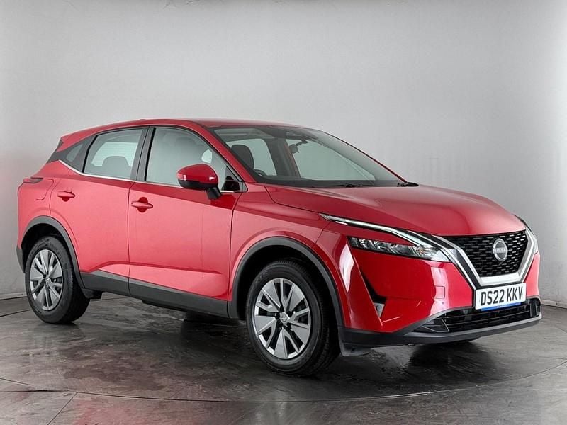 Used Nissan Qashqai Visia 140 HP (102 kW) 2022 Red SUV