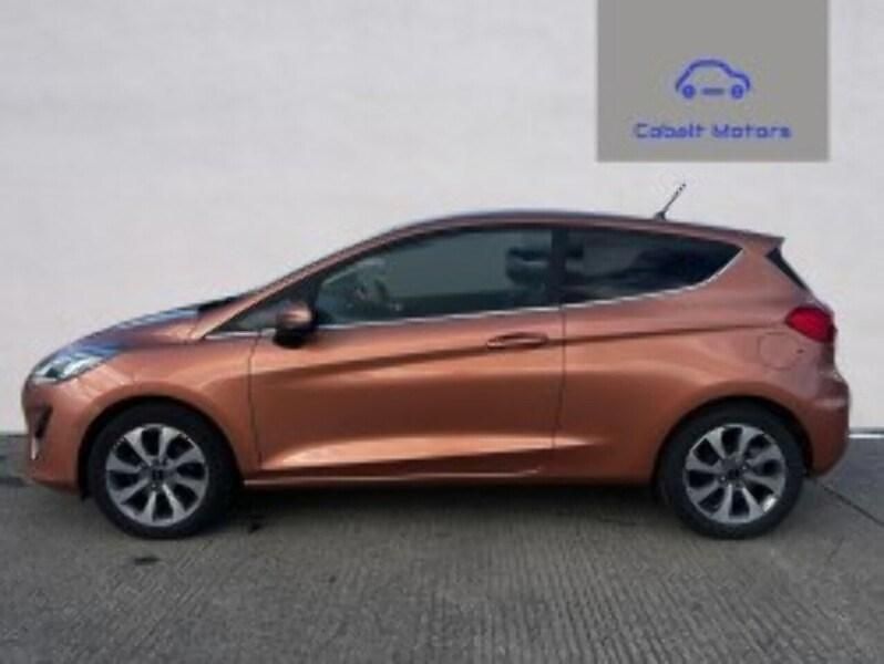 Used Ford Fiesta Zetec 85 HP (62 kW) 2018 Bronze Hatchback