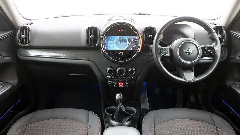 Used Mini Cooper Countryman Classic 134 HP (98 kW) 2021 Grey SUV