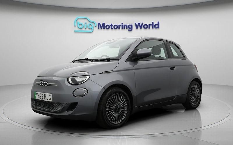 Second-hand Fiat 500e Icon 86 kW (118 CP) 2022 Gri Hatchback