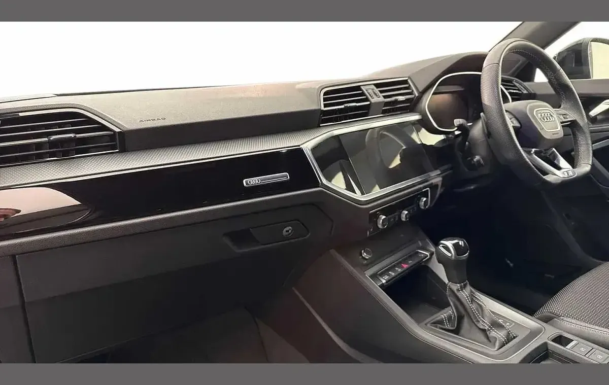 Used Audi Q3 Black Edition 150 HP (110 kW) 2023 Grey SUV
