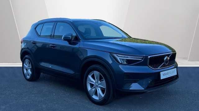Used 2026 Volvo XC40 Core SUV | £33,995 (Expensive) - Image 1/4