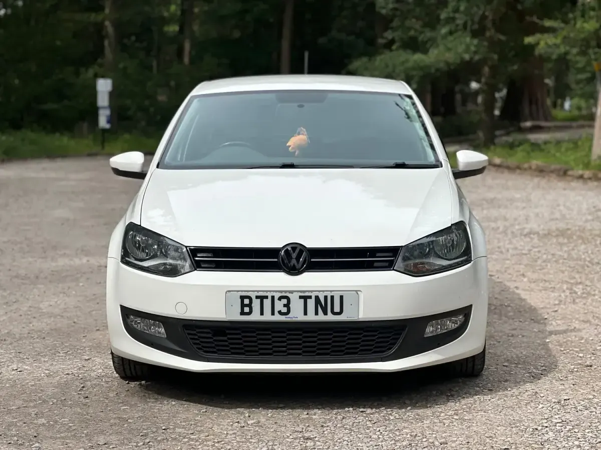 Used VW Polo Edition 85 HP (62 kW) 2013 White Hatchback