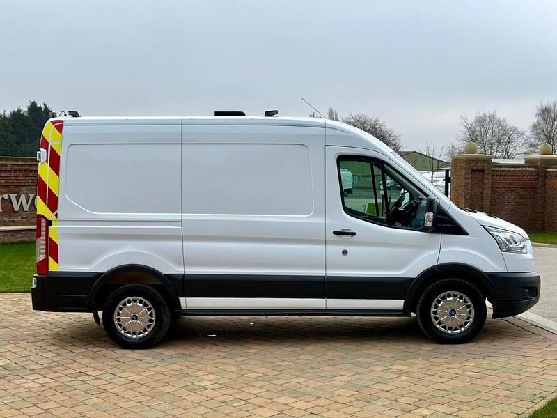 Used Ford Transit 130 HP (95 kW) 2019 White Van