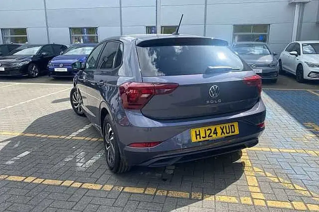 Used VW Polo 95 HP (69 kW) 2024 Hatchback