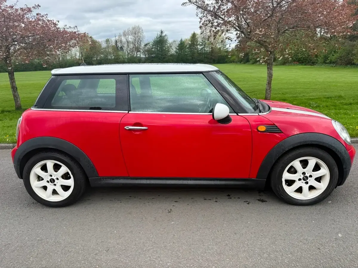 Used Mini Cooper Hatch 2010 Red Hatchback
