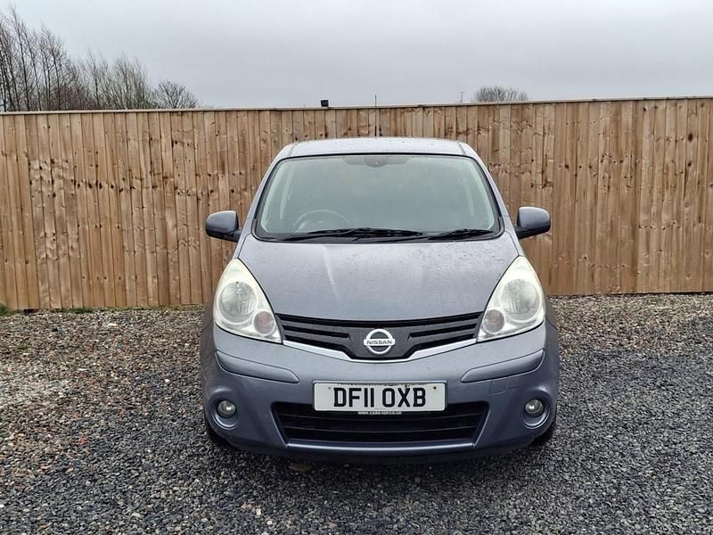 Used Nissan Note Tekna 110 HP (80 kW) 2011 Grey Hatchback