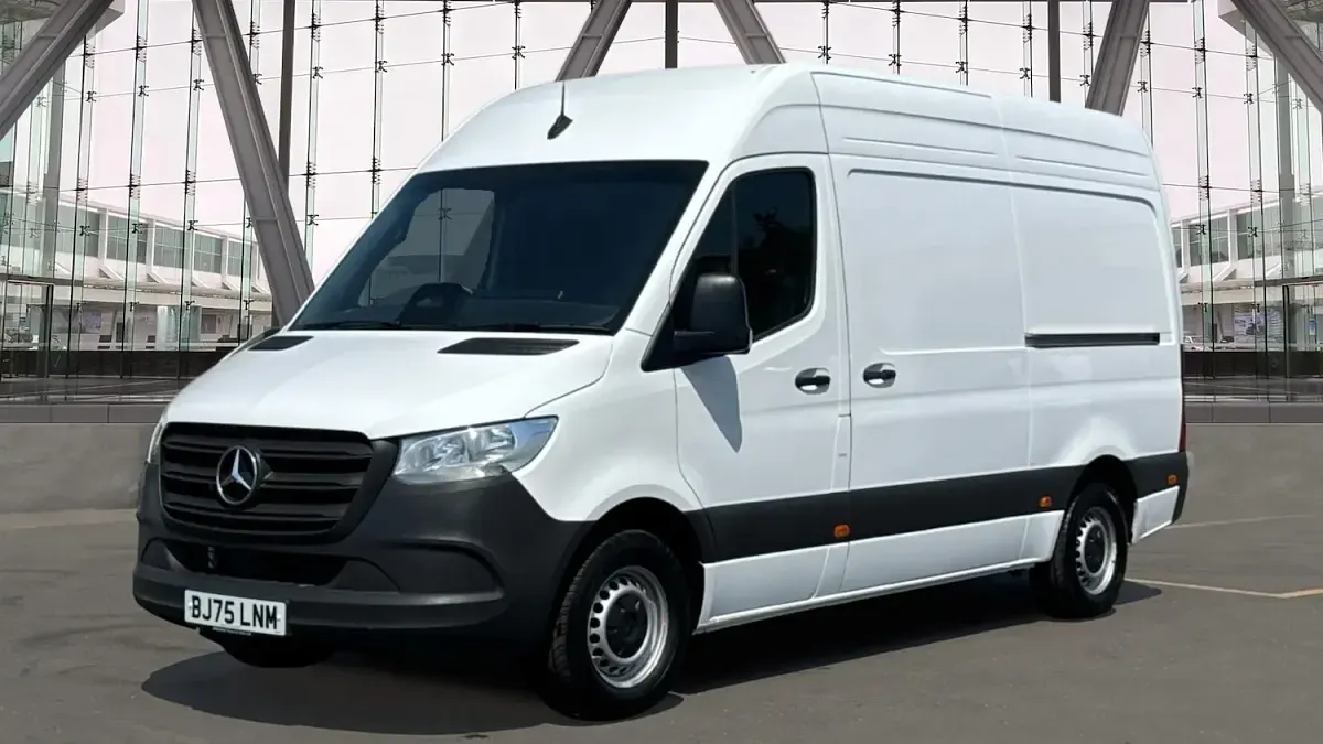 Used Mercedes Sprinter 150 HP (110 kW) 2025 White Van