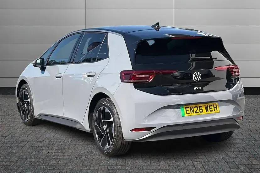 New VW ID.3 Pro 150 kW (204 HP) 2026 Moonstone grey with solid black roof Hatchback