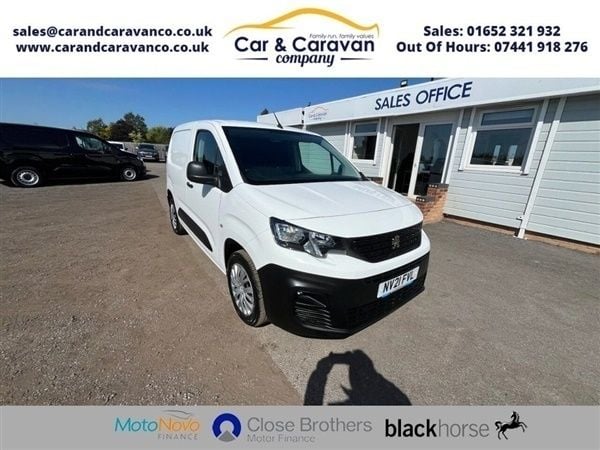 White Used 2021 Peugeot Partner Van | £7,620 (Fair price) - Image 1/1