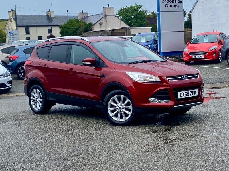 Red Used 2016 Ford Kuga Titanium SUV | £10,499 (Fair price) - Image 1/4