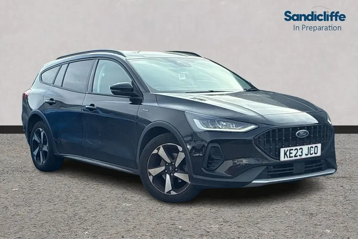 Käytetty Ford Focus Active 155 HP (114 kW) 2023 Farmari