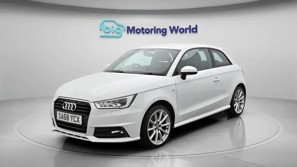 Used Audi A1 S-Line 125 HP (91 kW) 2018 White Hatchback