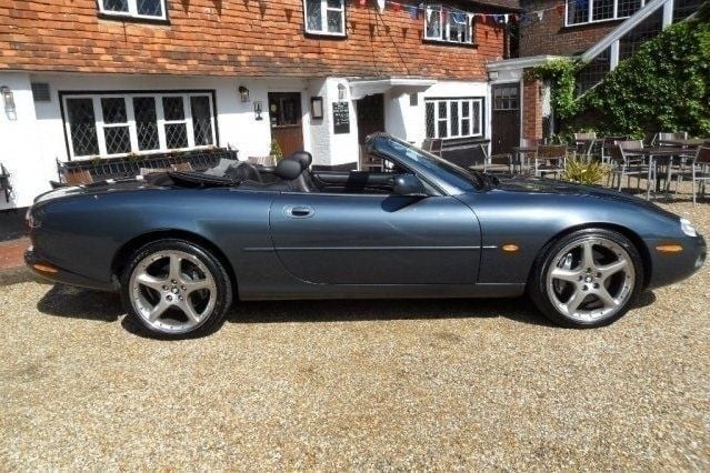 Used Jaguar XKR 370 HP (272 kW) 2001 Cabriolet
