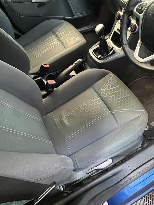 Used Ford Fiesta Zetec 82 HP (60 kW) 2009 Blue Hatchback