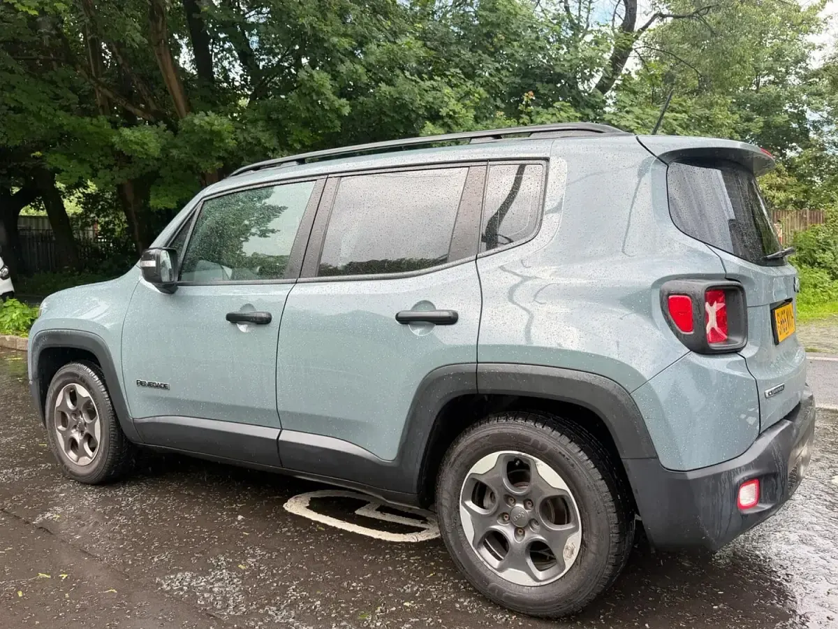 Used Jeep Renegade Sport 120 HP (88 kW) 2015 Grey SUV