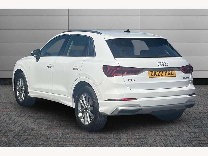 Used Audi Q3 Sport 150 HP (110 kW) 2022 White SUV