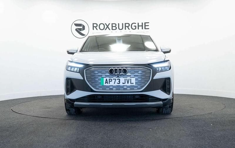 Usado Audi Q4 e-tron Sport 210 kW (286 HP) 2023 Branco SUV