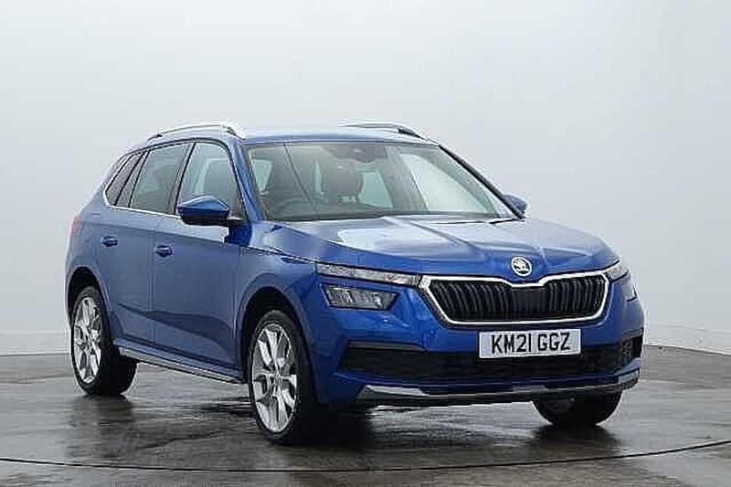 Race blue metallic Used 2021 Skoda Kamiq SE L SUV | £14,995 (A bit pricey) - Image 1/4