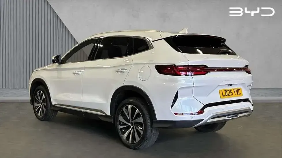 Used BYD Seal U Boost 218 HP (160 kW) 2025 White SUV
