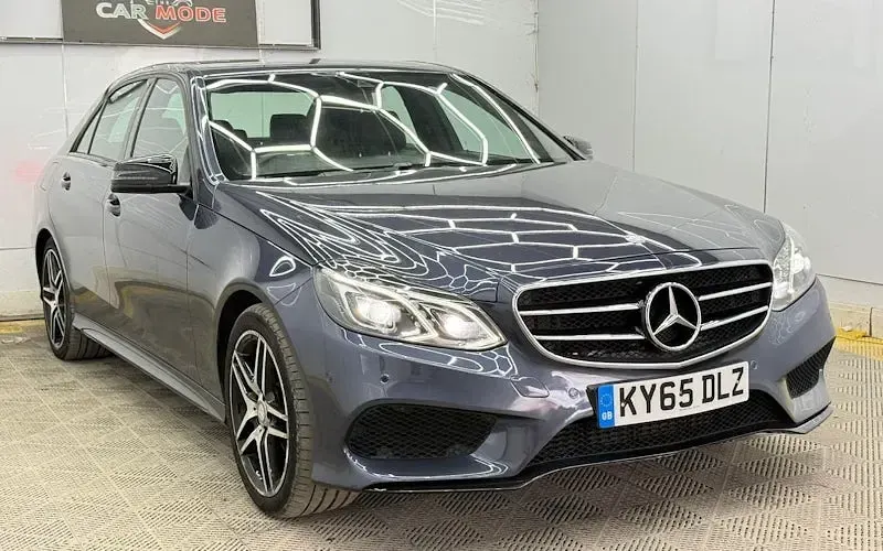 Used Mercedes E220 AMG 177 HP (130 kW) 2015 Blue Sedan