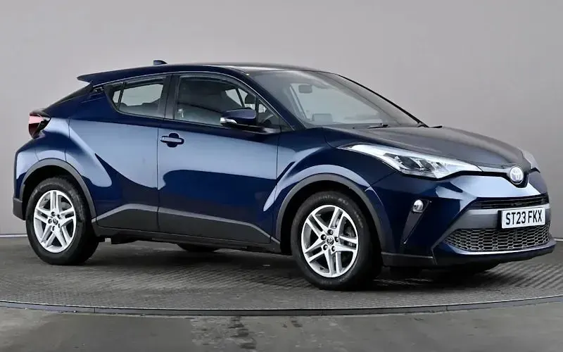Used Toyota C-HR 122 HP (89 kW) 2023 SUV