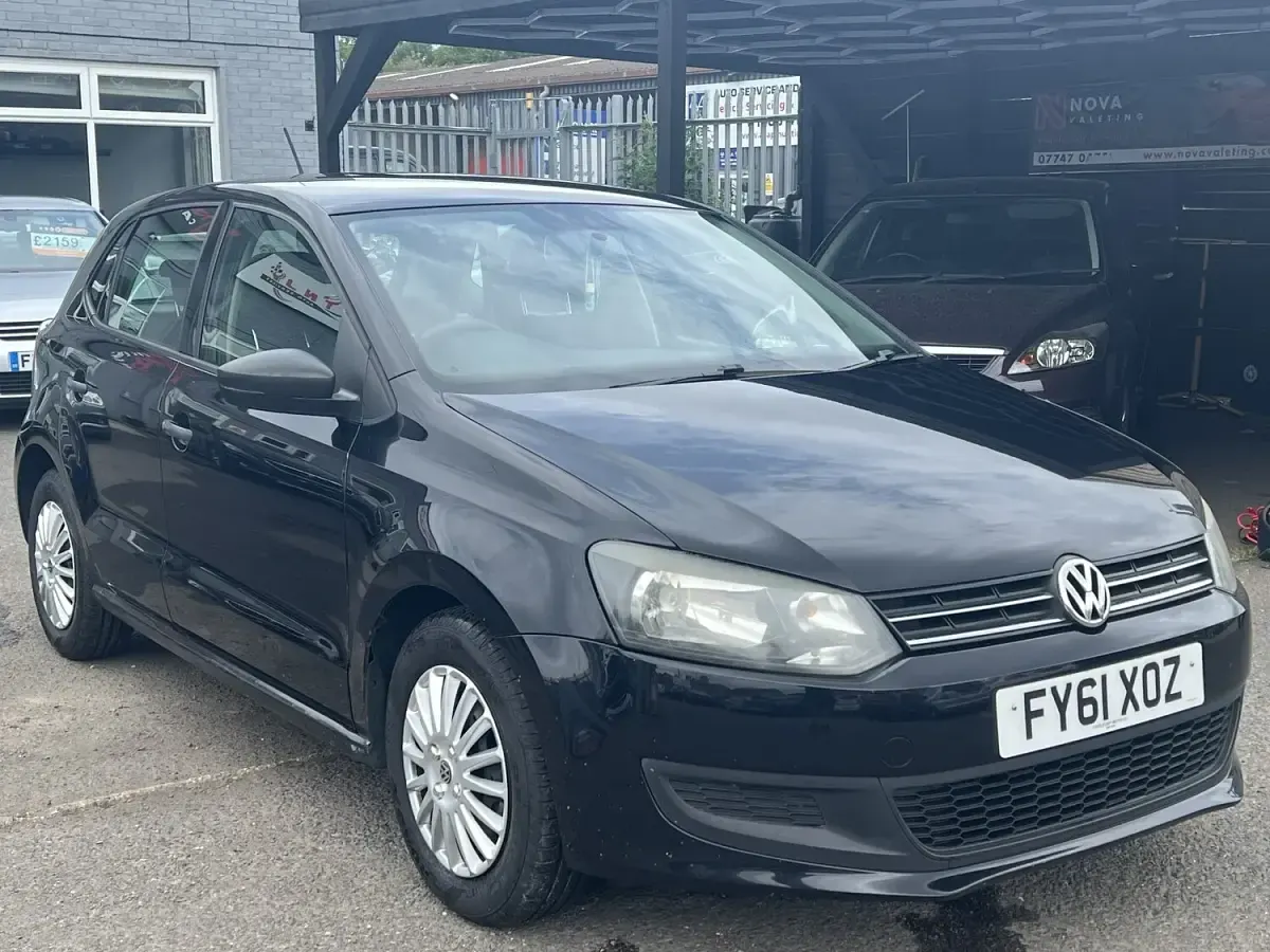 Used VW Polo S 59 HP (43 kW) 2011 Black Hatchback