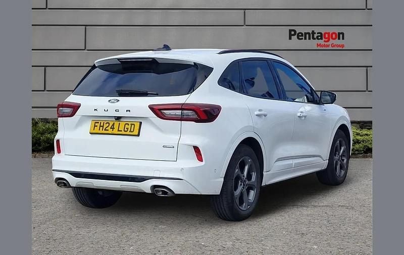 Used Ford Kuga ST-Line 177 HP (130 kW) 2024 White SUV
