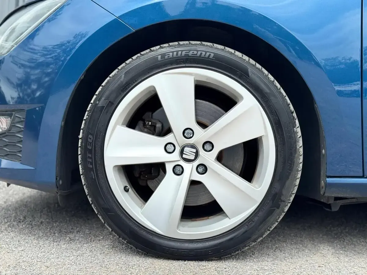 Used Seat Leon FR Sport 2015 Blue Coupe