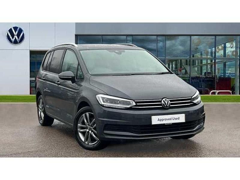 Used VW Touran Match 150 HP (110 kW) 2025 Dolphin grey metallic MPV