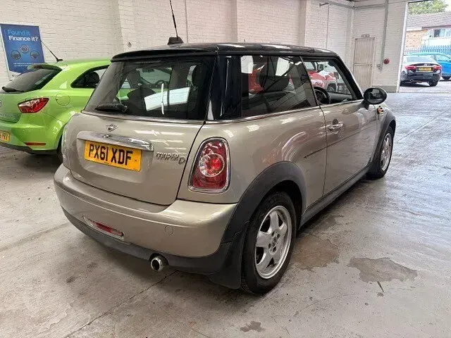 Used Mini Cooper D Hatch 2011 Silver Hatchback