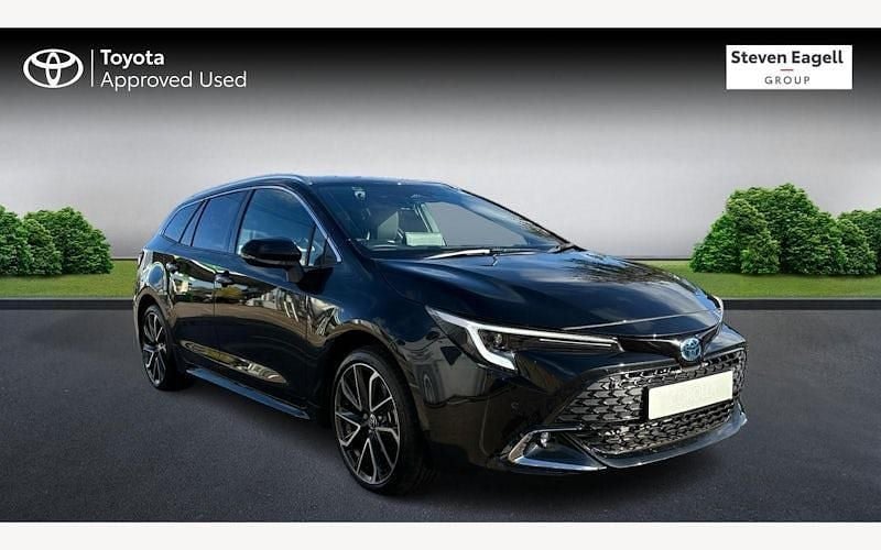 New 2025 Toyota Corolla Estate | £33,942 - Image 1/4